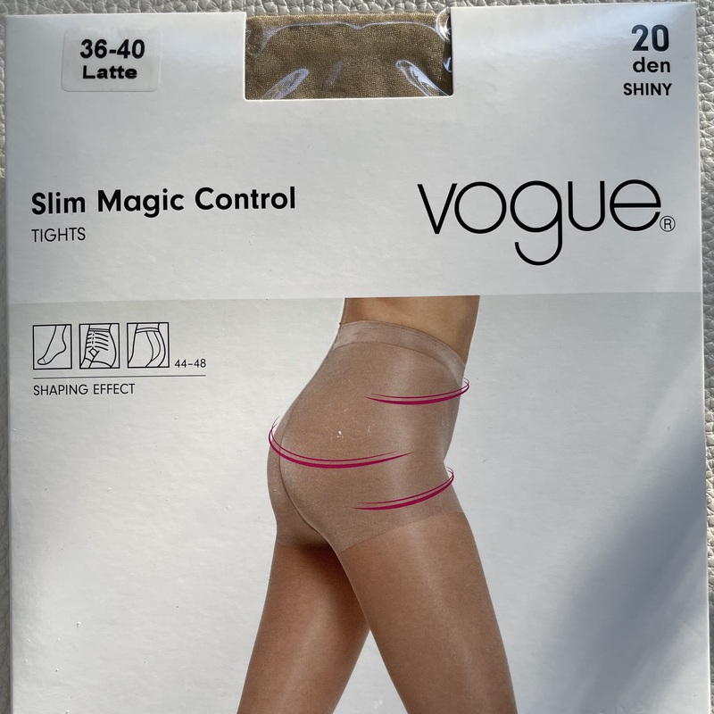 KUVA 1:  Uudet VOGUE  muotoilevat  Slim Magic Control sukkahousut, väri  Latte, 20 den, kiiltävä.
Koko 36-40. 
